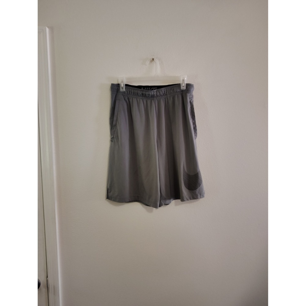 Nike Mens Dri-FIT Basketball Shorts Gray Large Graphic Swoosh Athletic Gym